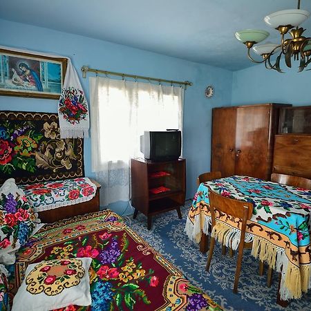 Busta House Hotel Bogdan Voda Luaran gambar