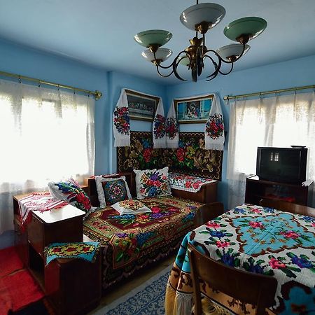 Busta House Hotel Bogdan Voda Luaran gambar