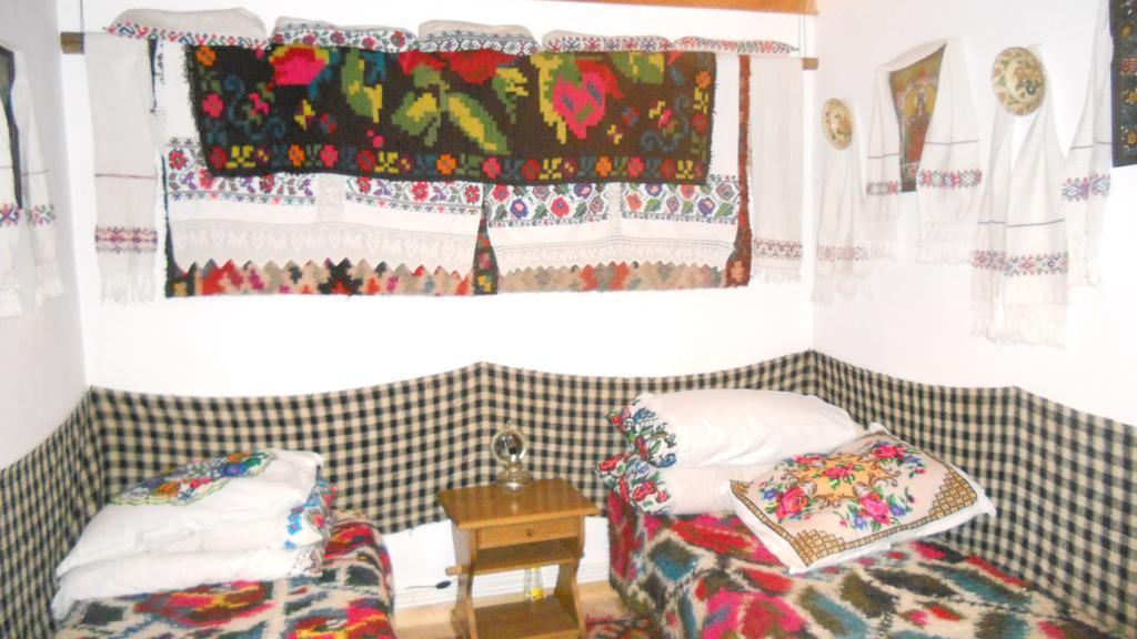 Busta House Hotel Bogdan Voda Bilik gambar