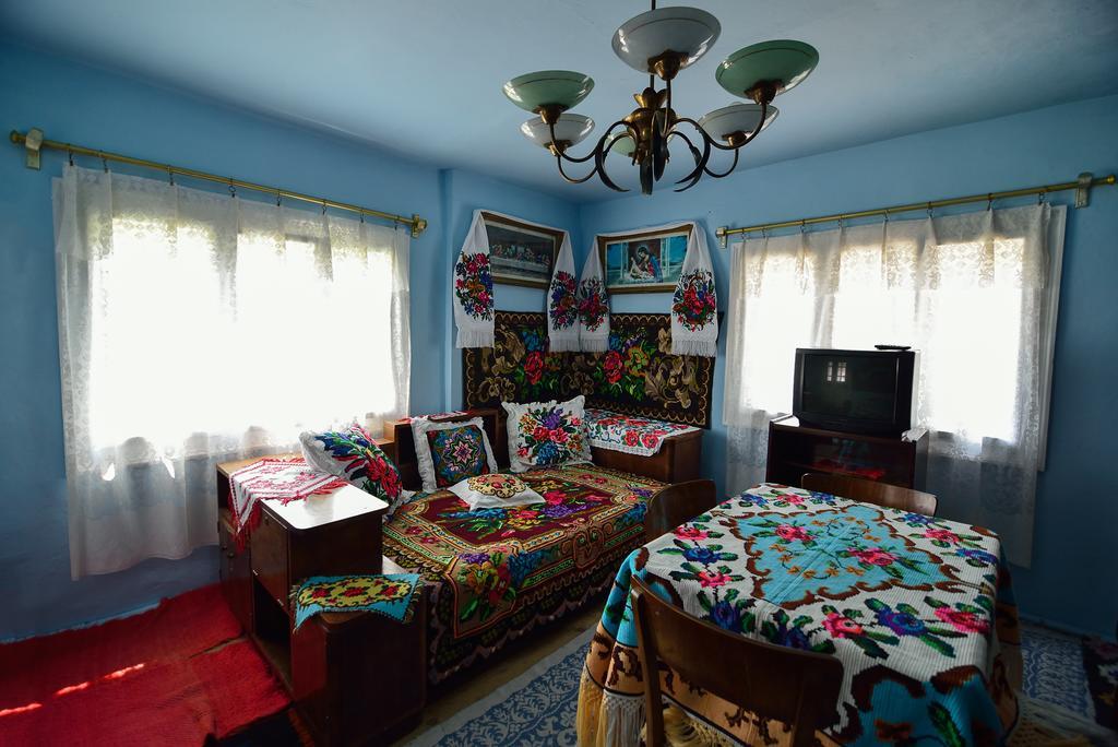 Busta House Hotel Bogdan Voda Luaran gambar