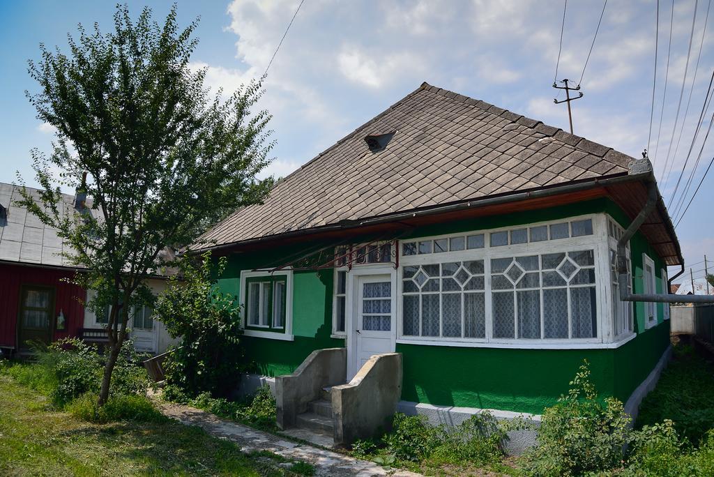 Busta House Hotel Bogdan Voda Luaran gambar